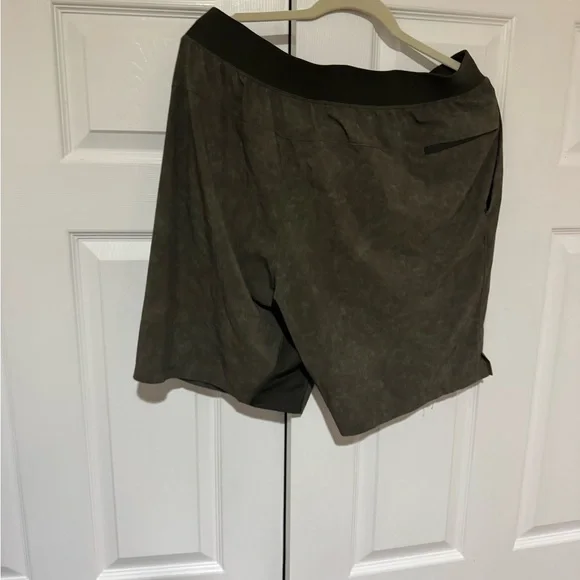 lululemon athletica Olive Drawcord Athletic Shorts with Black Waistband - Picture 5 of 7